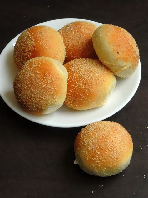 Pandesal (Classic Filipino Bread Rolls) .